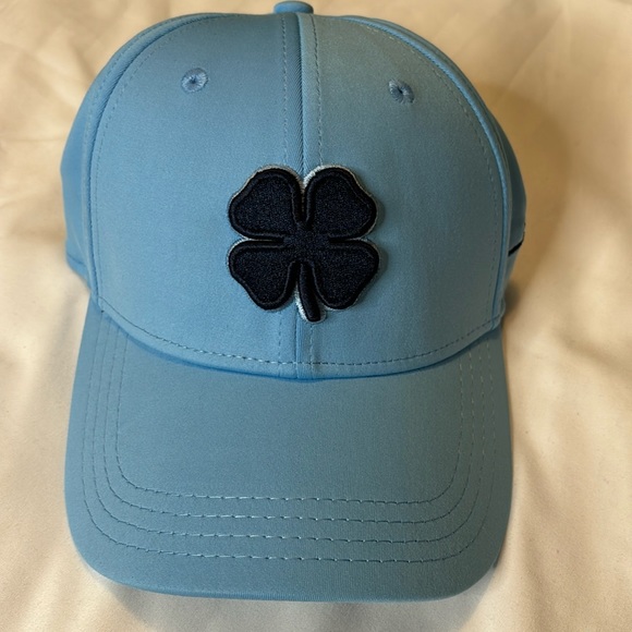 Black Clover High End Golf Baseball Cap S/M Live Lucky - Picture 2 of 7